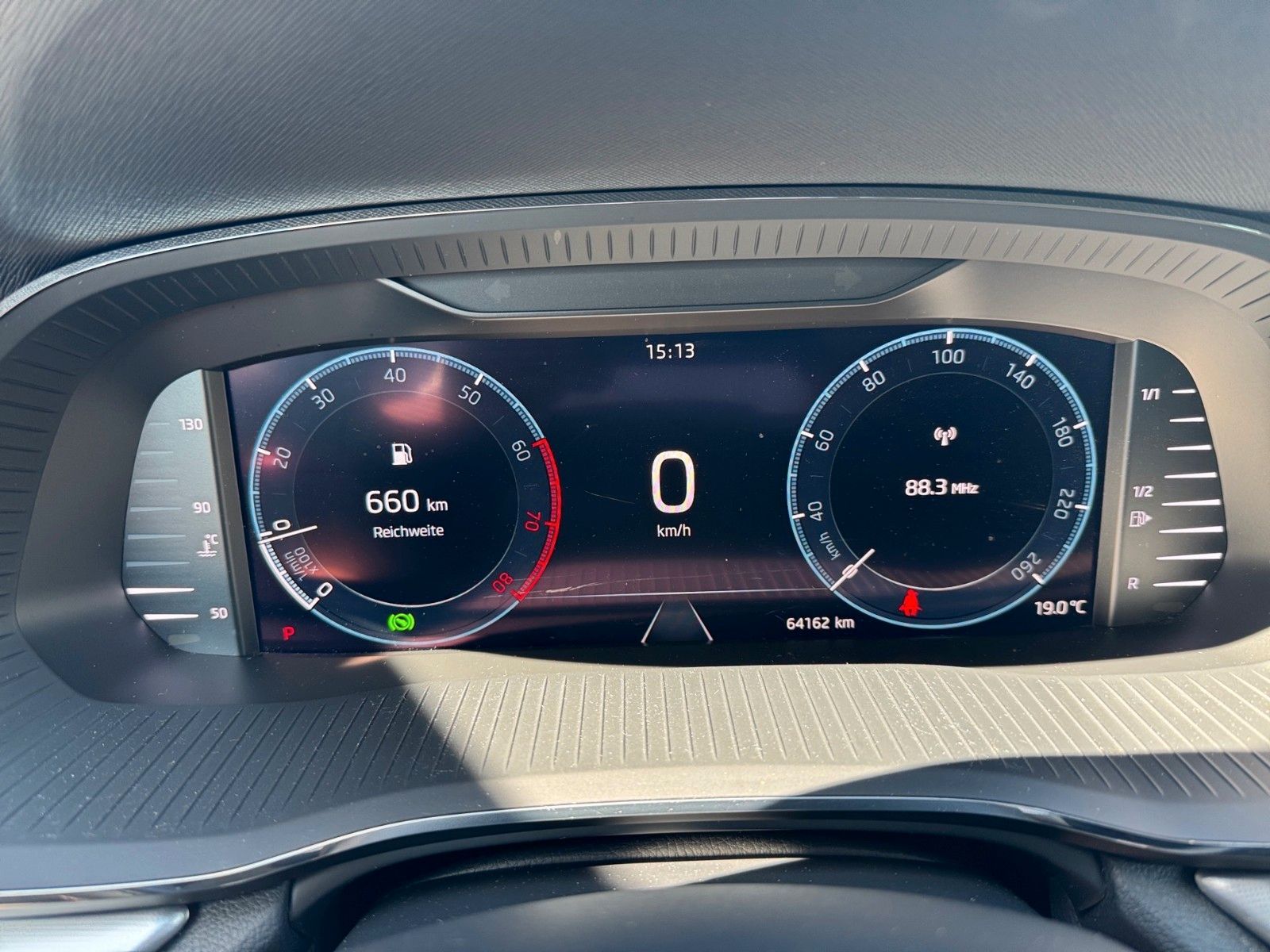 Fahrzeugabbildung SKODA Octavia Combi Ambition 1.0 eTSI
