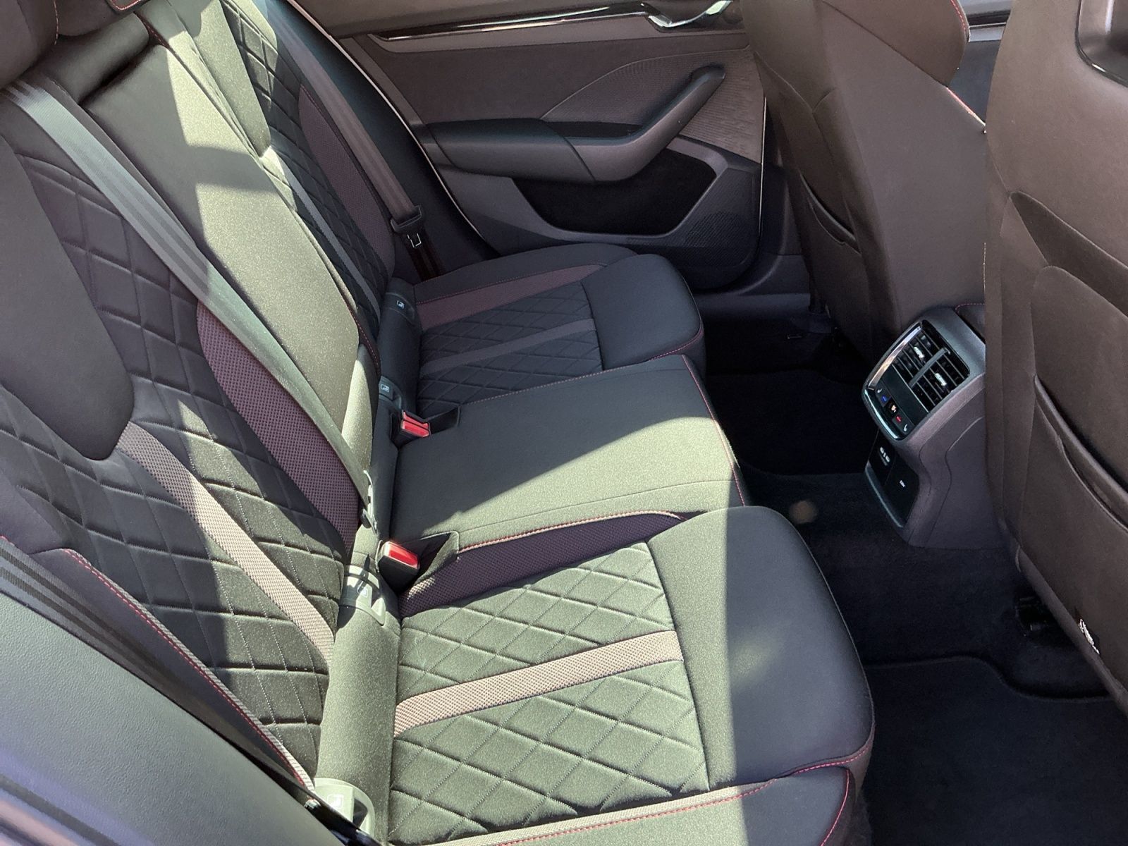 Skoda Octavia - Bild 16