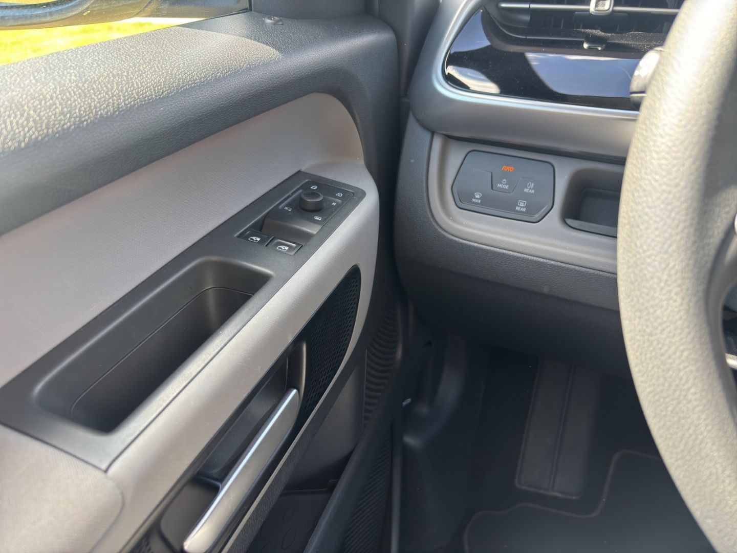 ID. Buzz Bus Basis Pro LED, Apple CarPlay, Andro