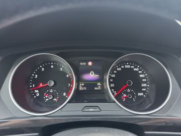 VW Tiguan Active 1.5 TSI Sitzhzg+Abstand+DAB+AHK, Bild 28