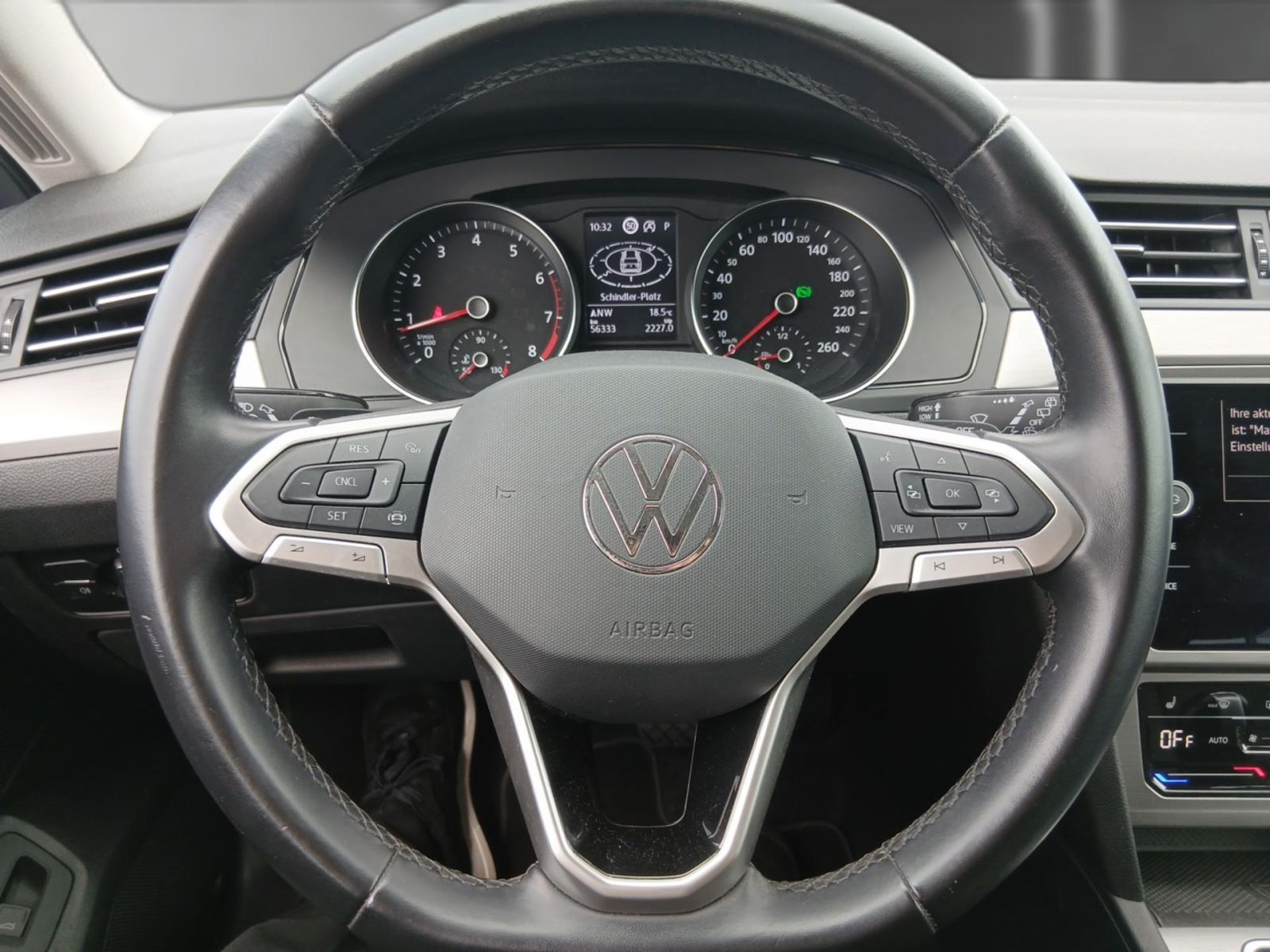 Volkswagen Passat Variant - Bild 12