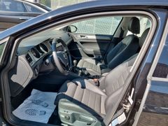 Fahrzeugabbildung Volkswagen Golf VII Variant 1.4 R Line CL