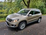 Volkswagen Tiguan 1.4 TSI Life SHZ AHK  2. Hand PDC NAVI 