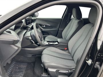 Peugeot 2008 1.2 145 Allure LED SHZ Alcant. PDC SpurH