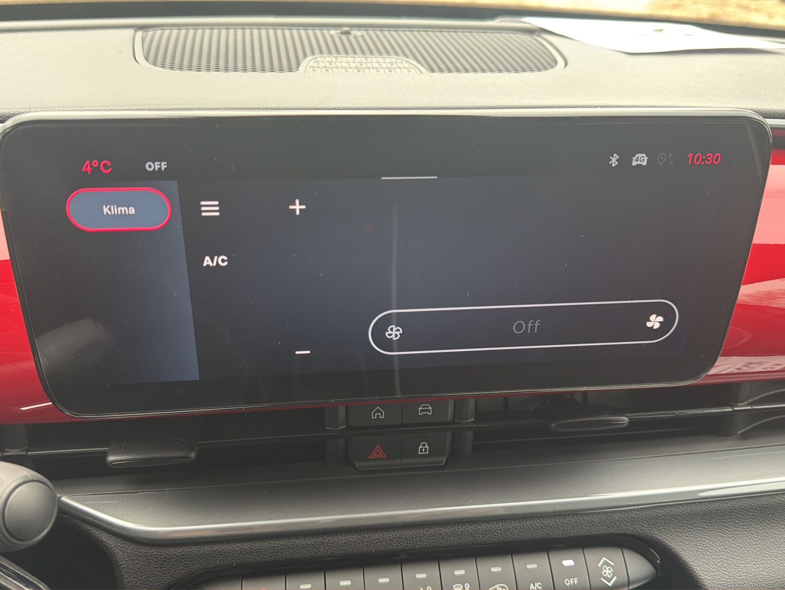 Fahrzeugabbildung Fiat 600 Hybrid Pop 1.2 Nur 10 KM