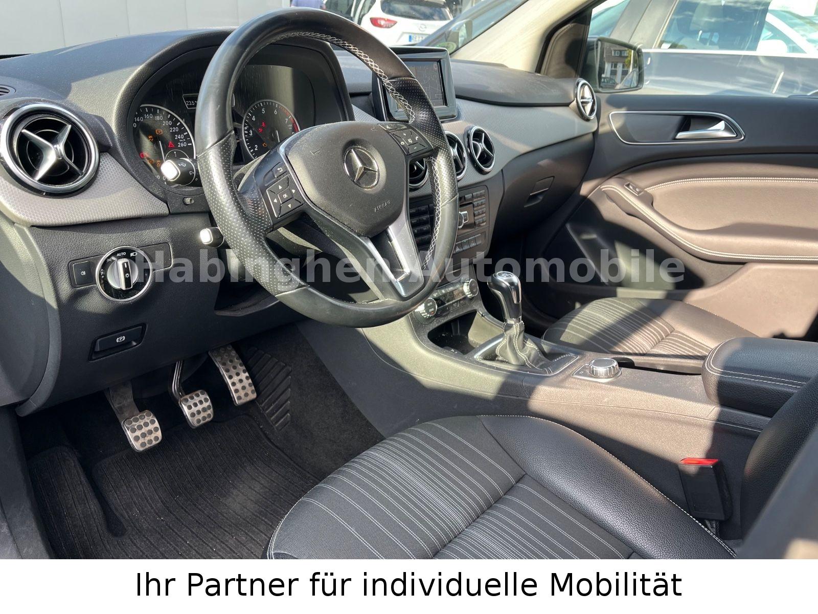 Mercedes-Benz B 200 Sport aus 1.Hand Leder Navi LED