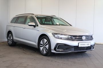 Volkswagen Passat 1.4 GTE AID+ACC+CARPLAY+KAM+PANO+STDHZG