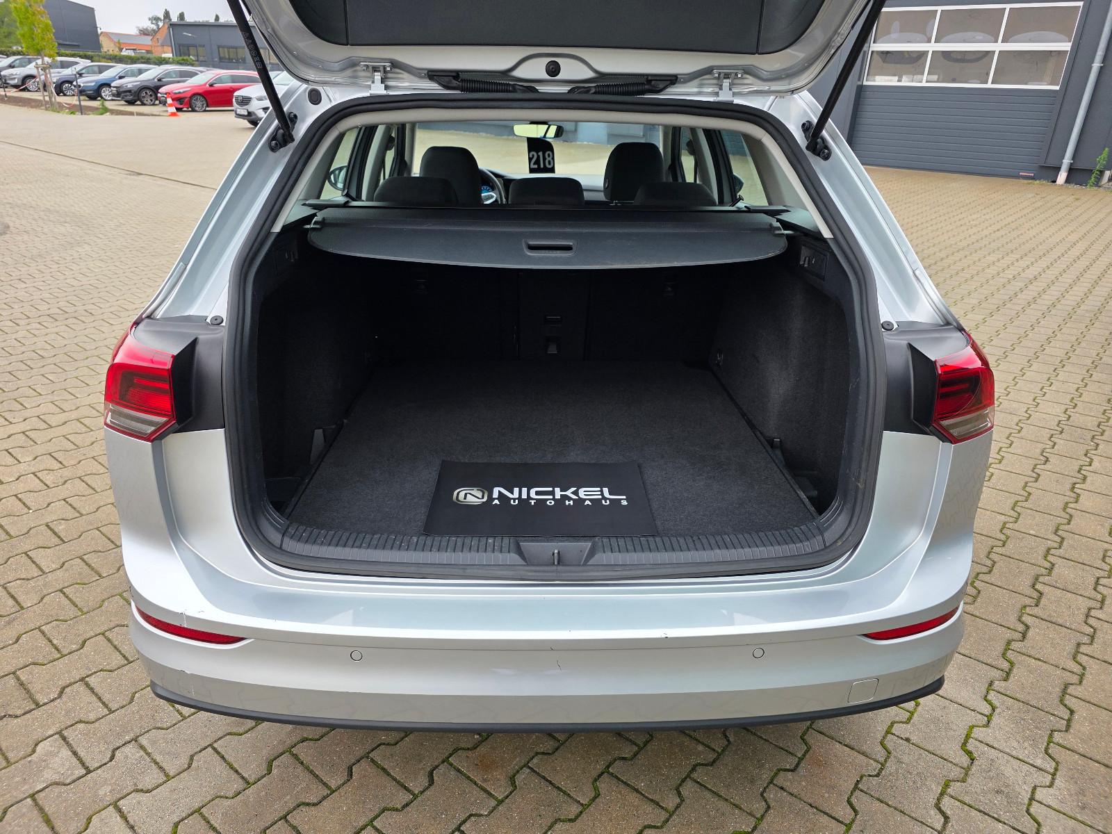 Volkswagen Golf VIII Variant Life*Acc*Led*Ahk*Kamera*, миниатюра 7