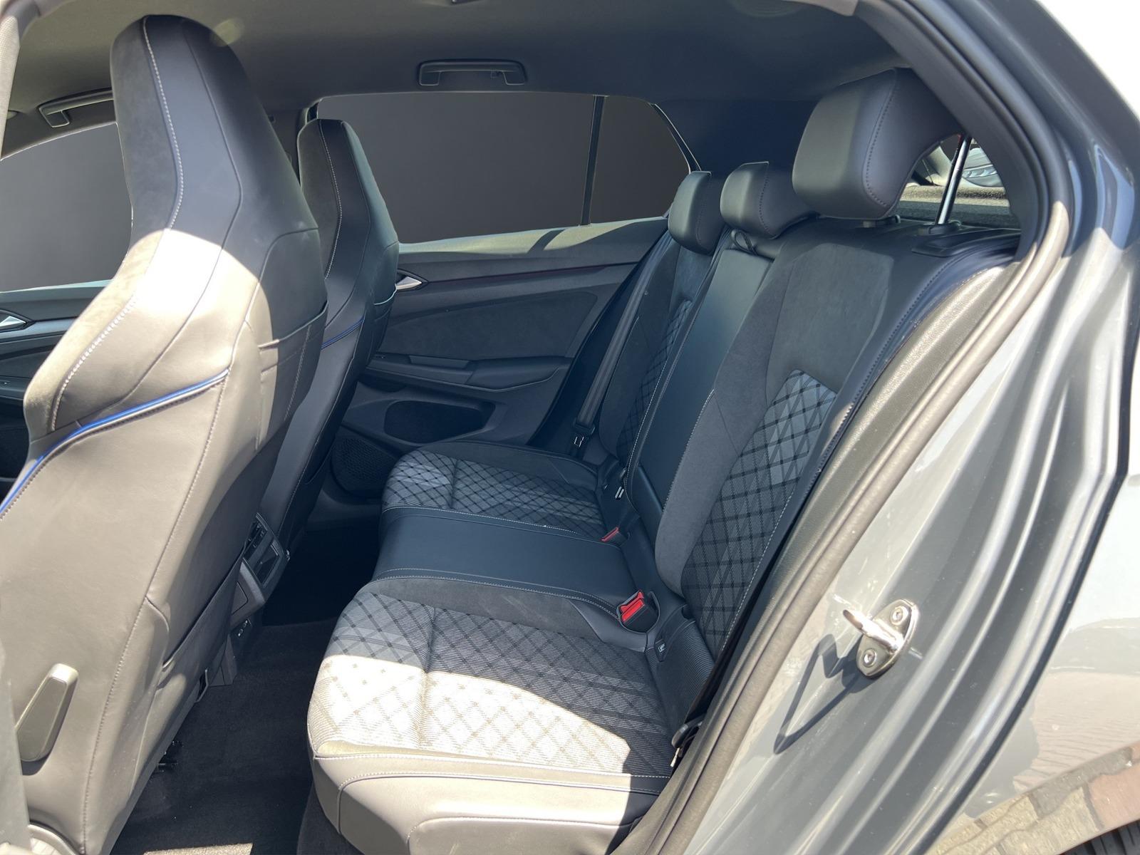 Volkswagen Golf VIII 1.5TSI R-Line LED/ACC/RFK/CARPLAY/SHZ, миниатюра 8