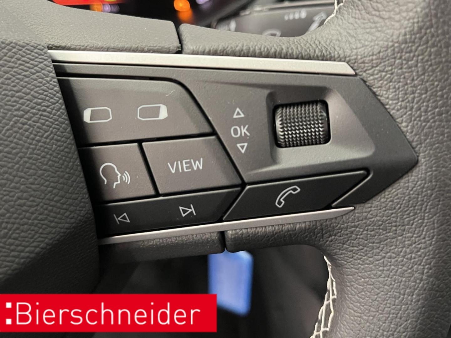 Seat Ibiza 1.0 TSI DSG Road Edition NAVI SHZ PDC