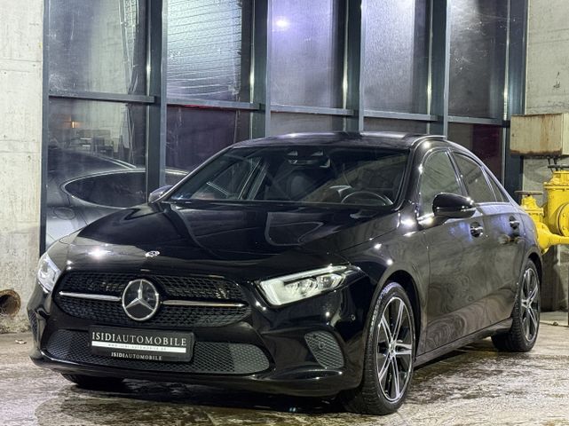 Mercedes-Benz A 200 Limo LED MBUX Pano Rü-Kamera ACC-Distronic