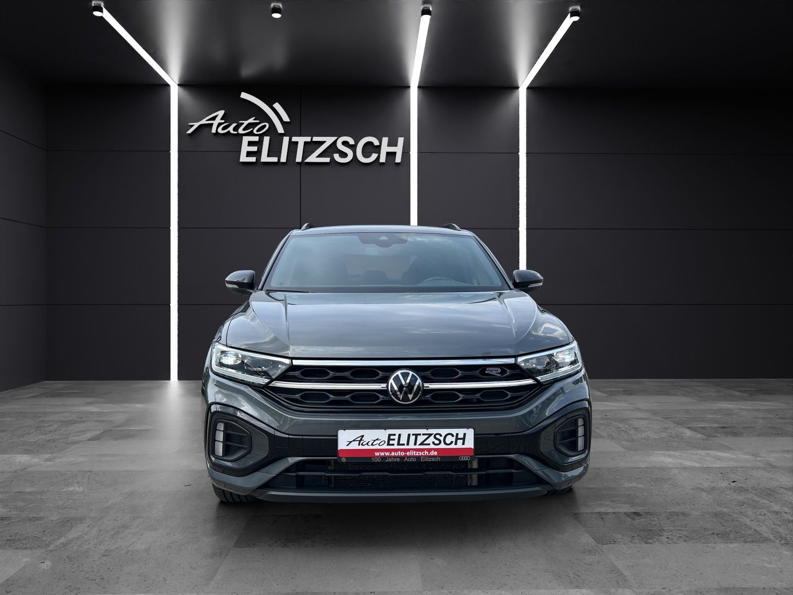 Fahrzeugabbildung Volkswagen T-Roc 2.0 TSI R-Line 4M MATRIX Standh.