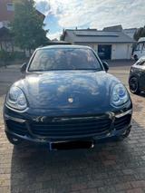 Porsche Cayenne S Platinum Edition - Porsche Gebrauchtwagen in Lüdenscheid