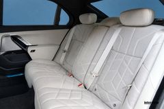 BMW M760 – 30 / 31