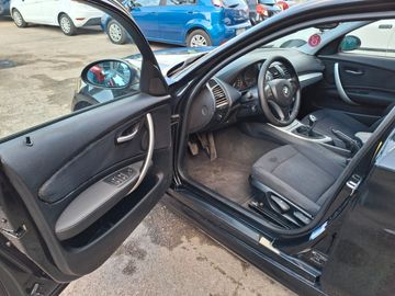 BMW 120 - 9