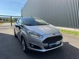 Ford Fiesta Titanium - Ford Fiesta: Silber