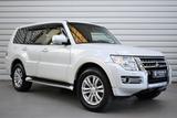 Mitsubishi Pajero 3.2 DI-D SUV-Star+Xenon+AHK+Kamera+7-Sitz - Mitsubishi Pajero mit Diesel-Antrieb: 3.2