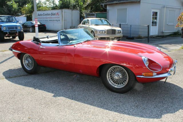 Jaguar E-Type Serie  1,5 Roadster 4,2 Lit. 6 Zyl.,