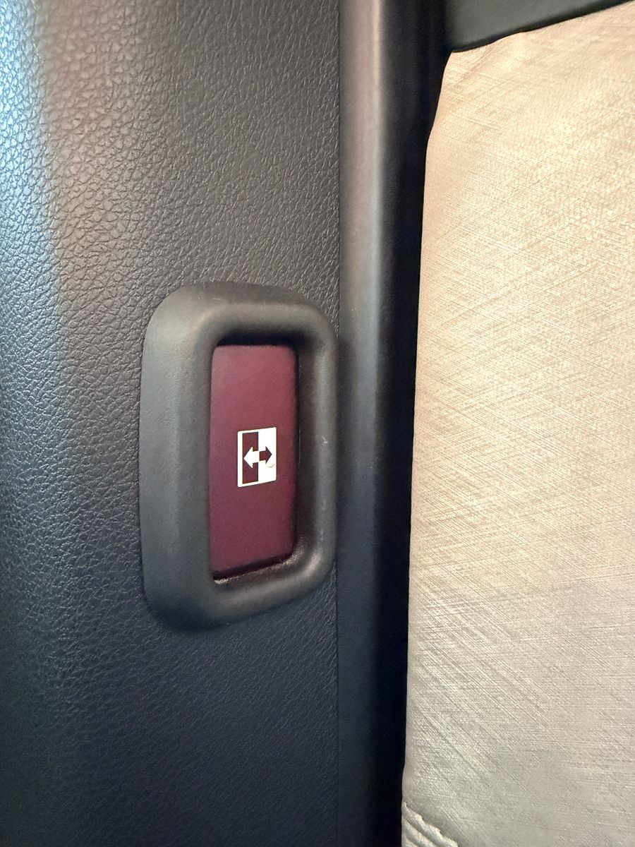 Fahrzeugabbildung Robeta Adonis - Luxus Campervan Aufstelldach