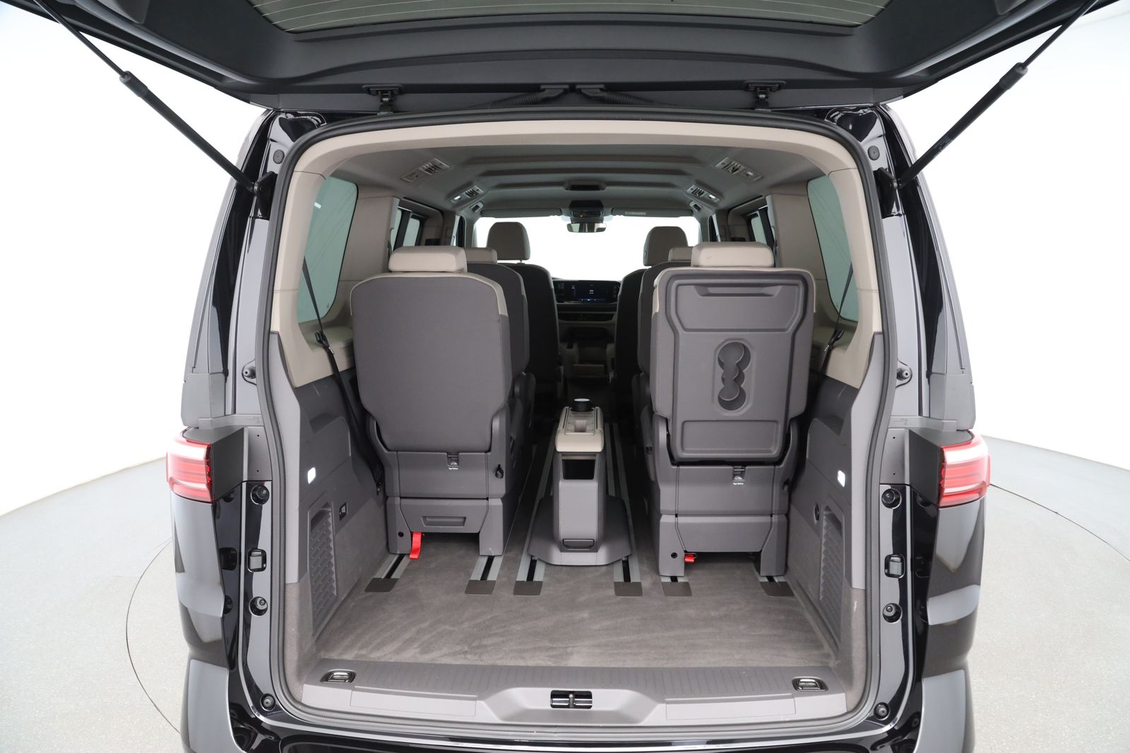 Volkswagen T7 Multivan - Bild 10