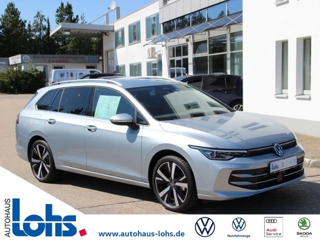 Volkswagen Golf VIII Variant 1.5 eTSI Style DSG Matrix LED