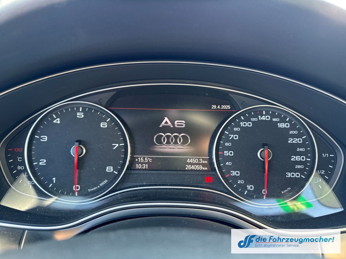 Fahrzeugabbildung Audi A6 Avant 2.8 FSI AHK-klappbar Navi Leder Bi-Xeno