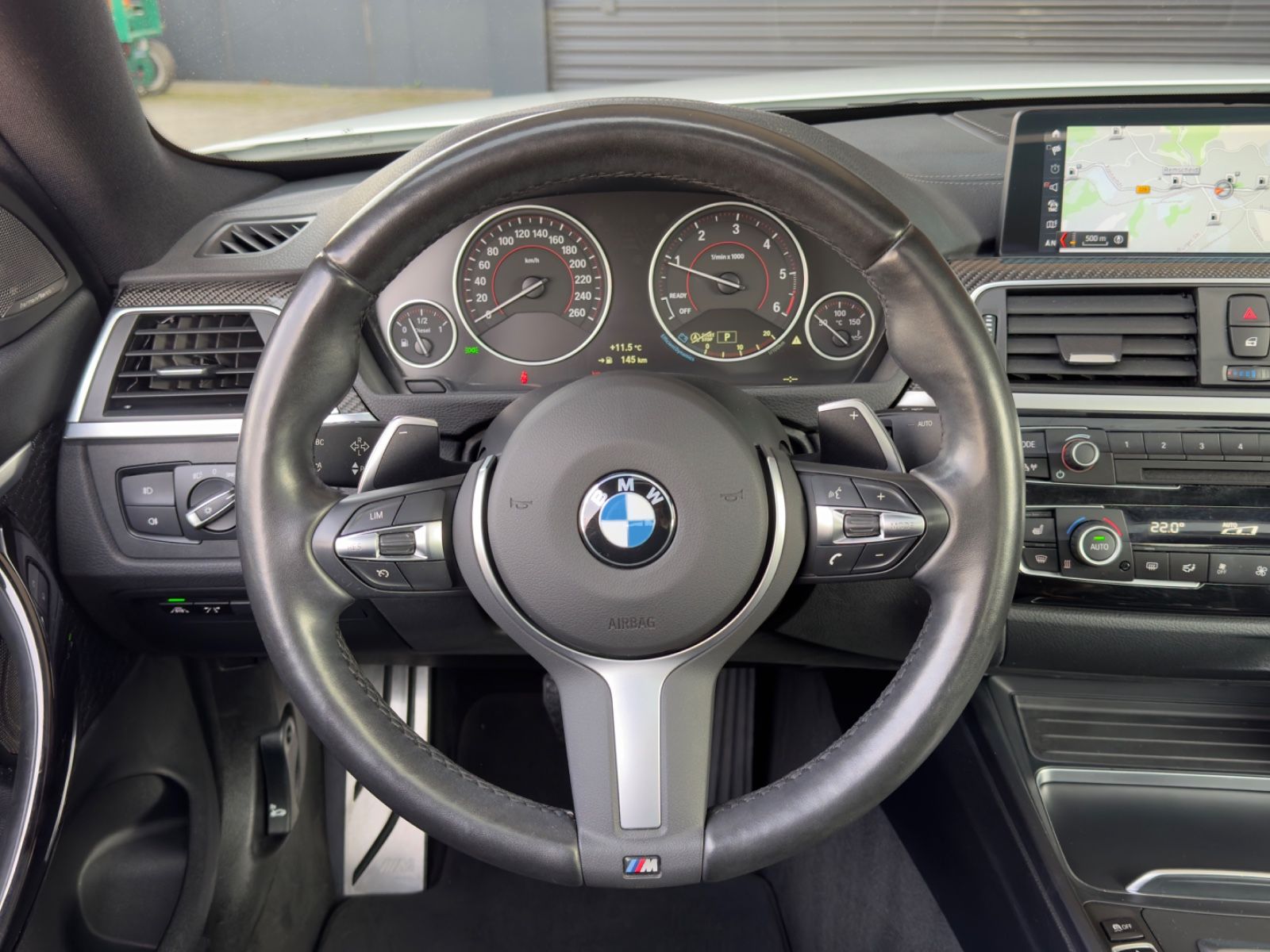 Fahrzeugabbildung BMW 420 d M Sport Coupè LED Schiebedach