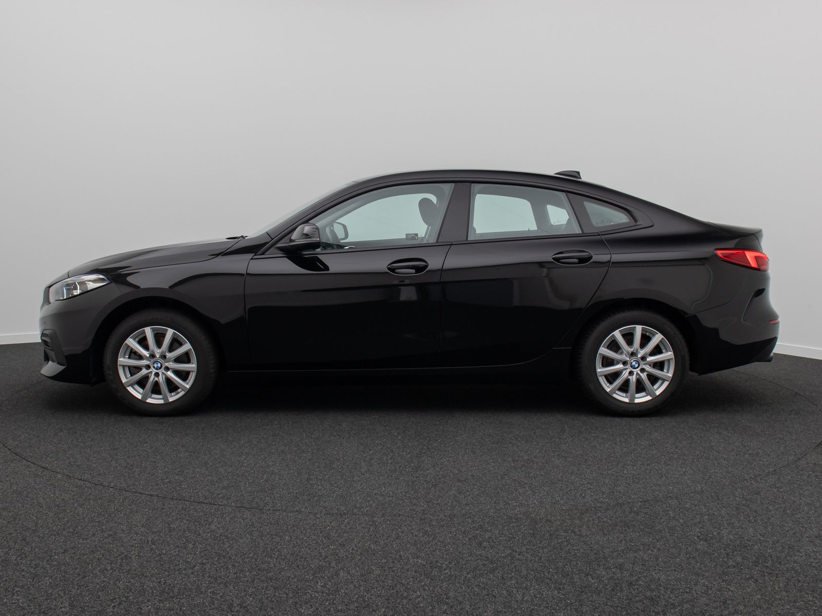 Fahrzeugabbildung BMW 218i Gran Coupé DAB GeschwindigReg PDC CockpitPr