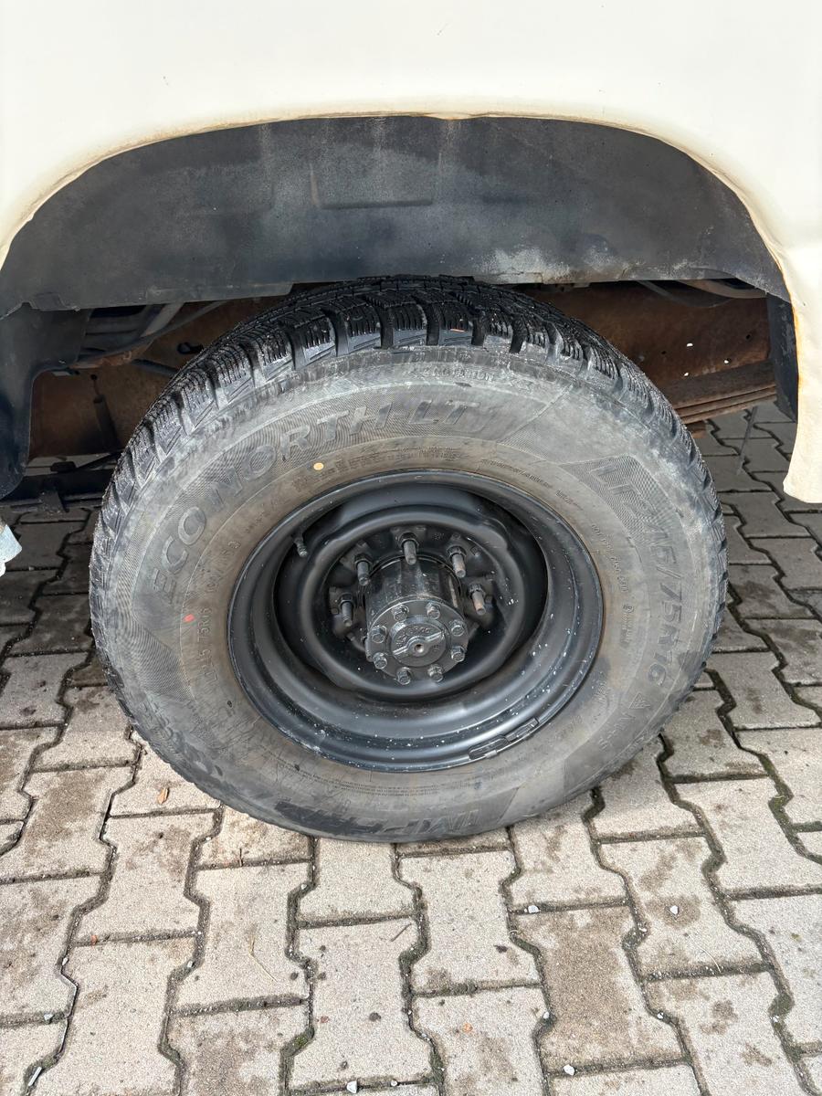 Ford E350 CLUB WAGON VAN V8 TÜV Neu