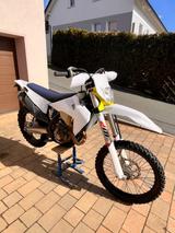 Husqvarna FE 250 Enduro/Motocross - HUSQVARNA 250