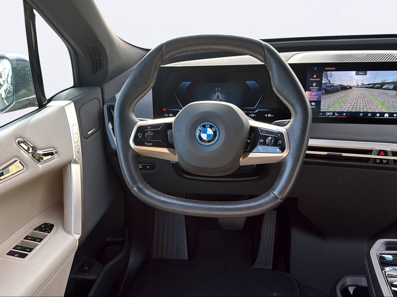 BMW iX - Bild 7