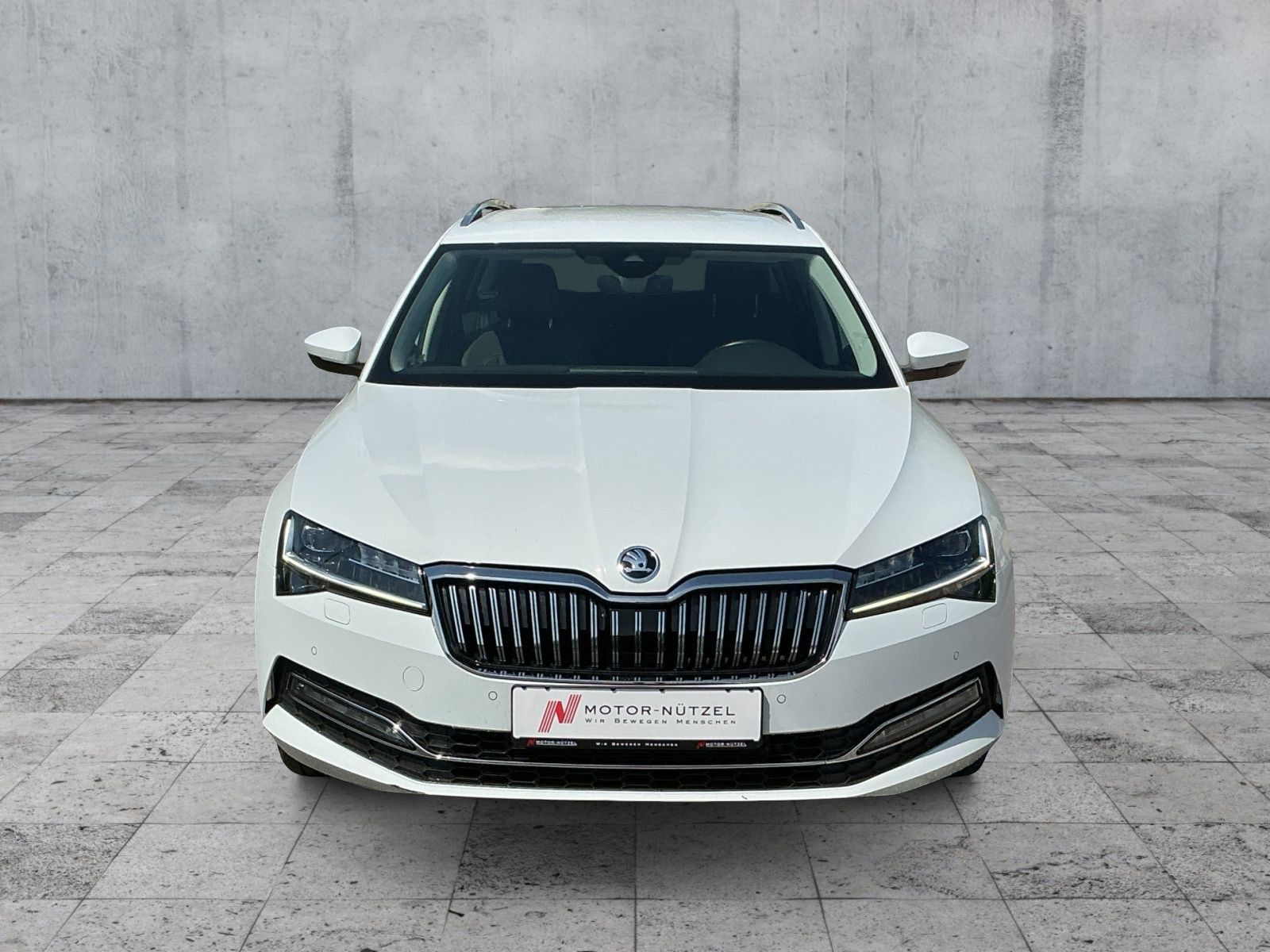 Skoda Superb - Bild 3