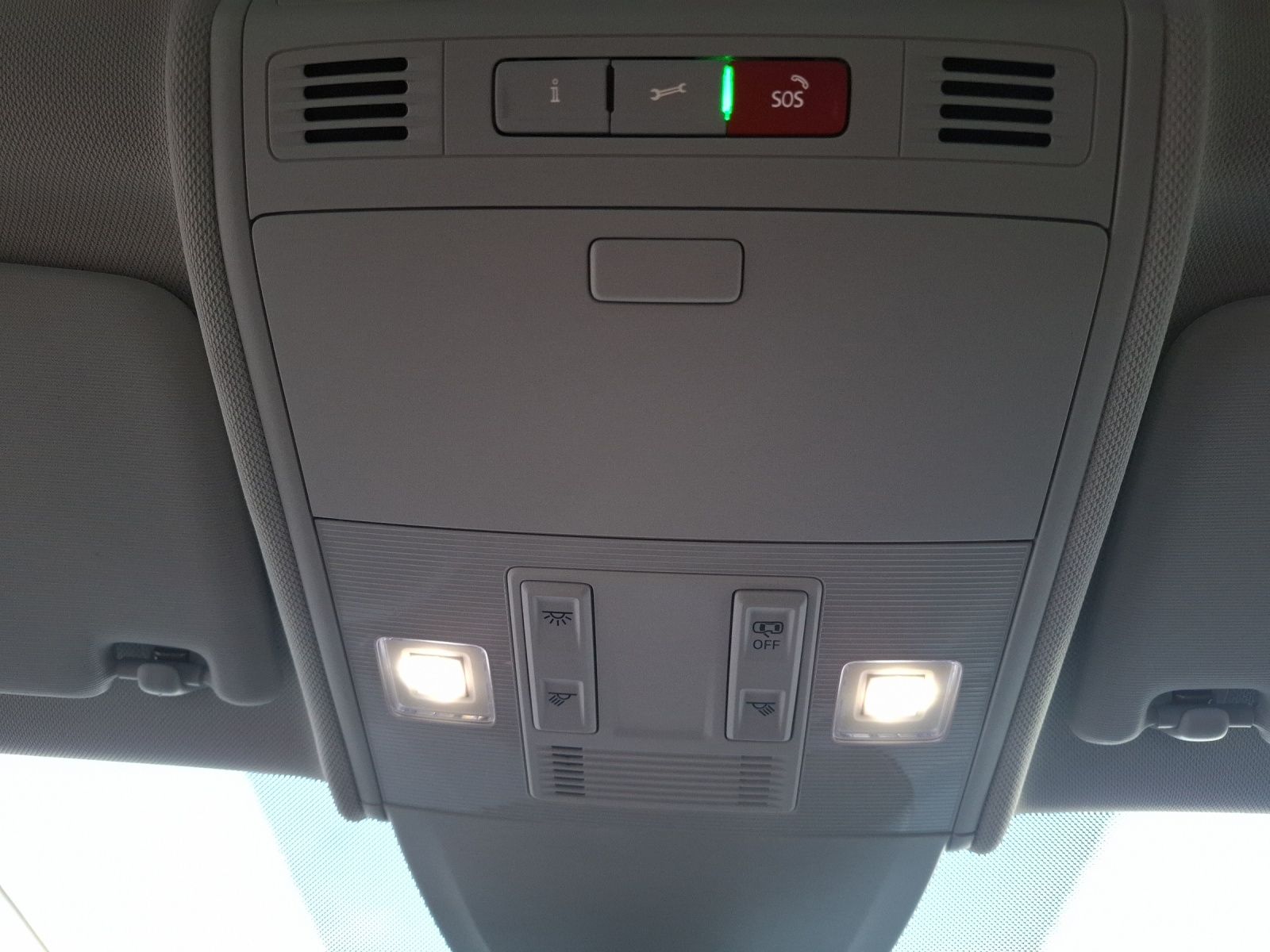 Fahrzeugabbildung Volkswagen Taigo TSI Life LED NAVI AID PDC SH LM