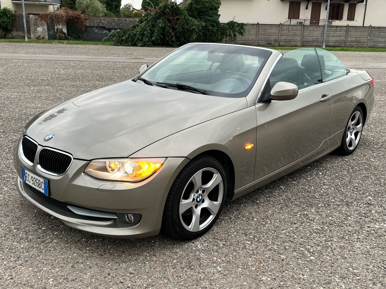 BMW 320 - 1