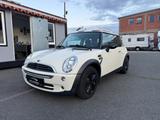 MINI ONE Mini One*SHZ*KLIMA*TÜV10/2025 - gebrauchte MINI MINI aus dem Jahr 2006