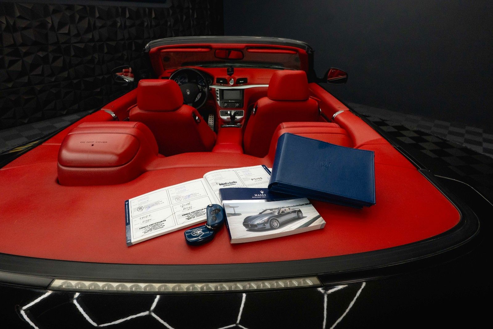 Fahrzeugabbildung Maserati GranCabrio Sport 4.7 V8 Ferrari *Unfallfrei*BOSE