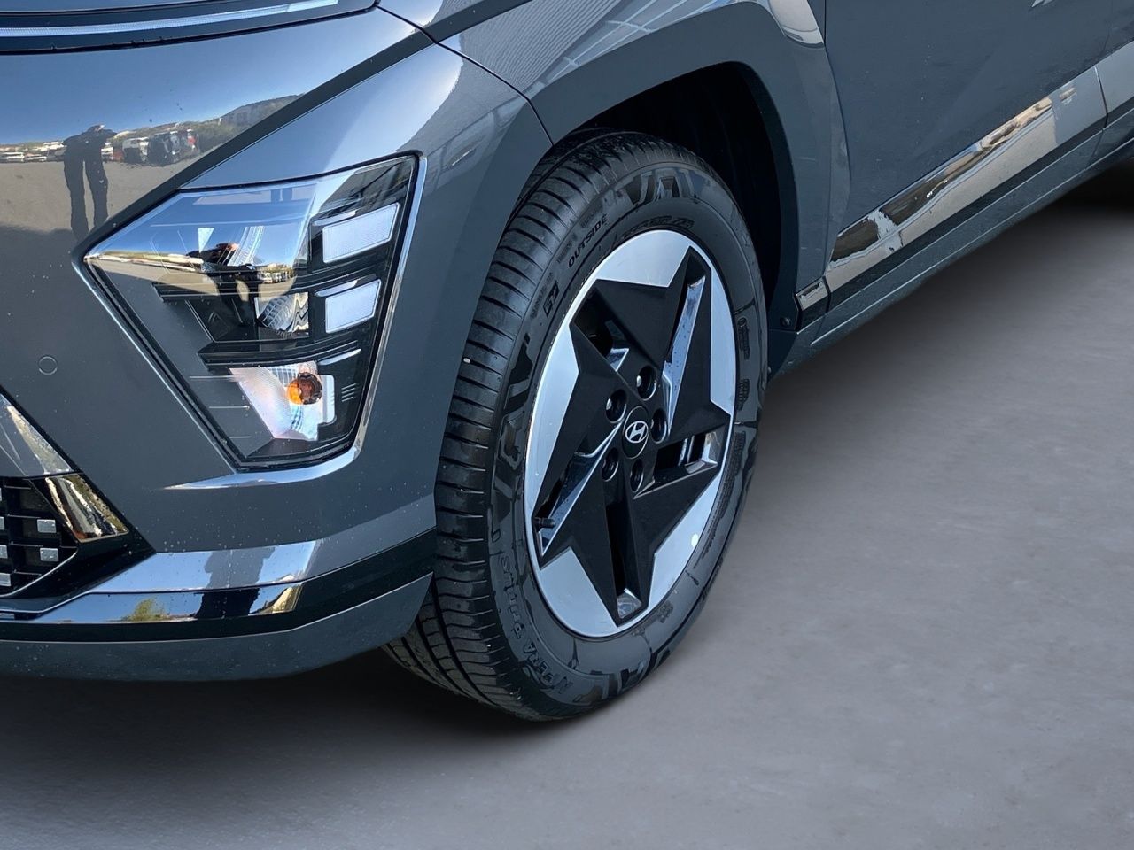 Fahrzeugabbildung Hyundai KONA ADVANTAGE ACC AUT Akustikglas Fernlichtass.