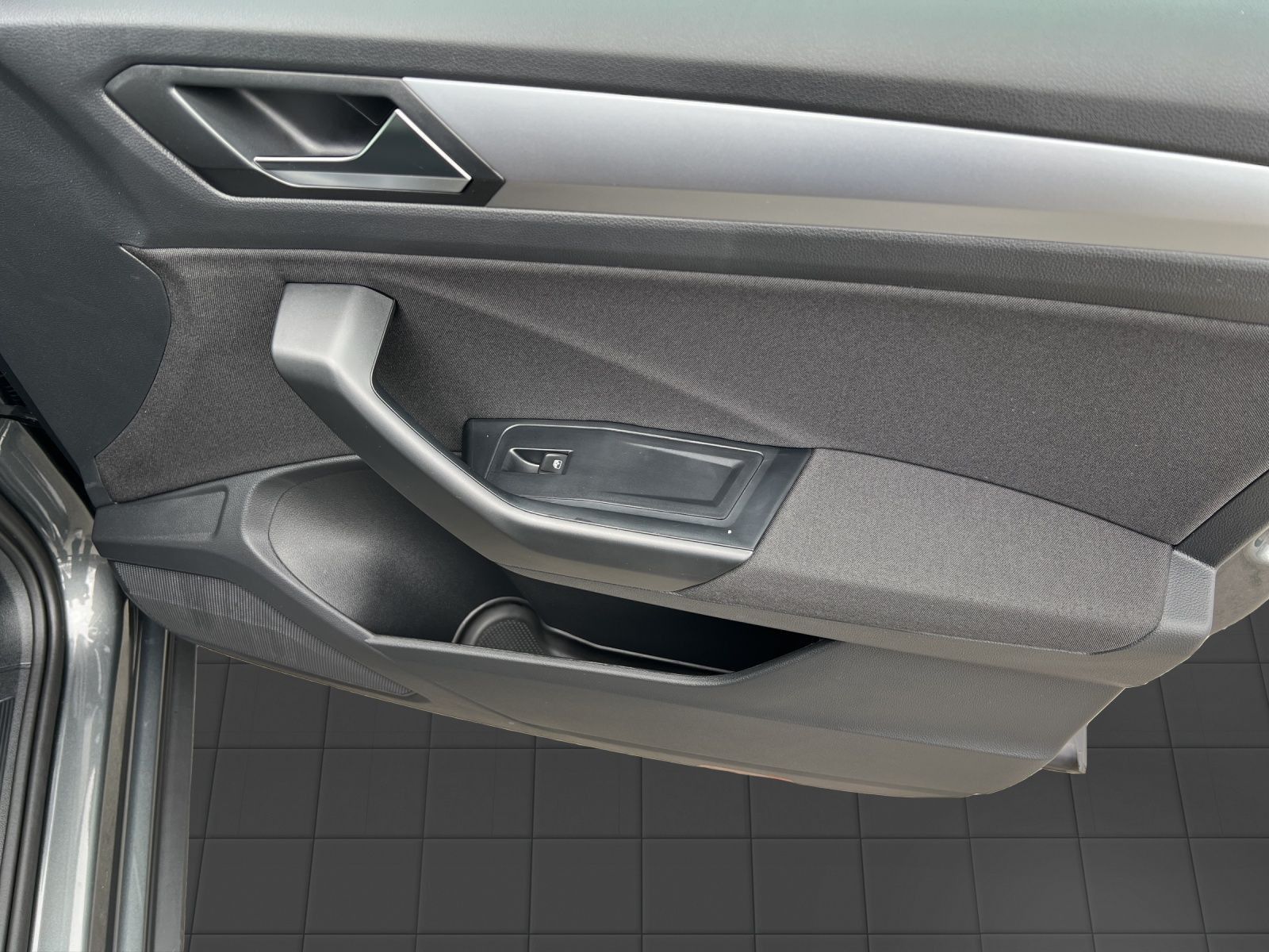 T-Roc Life 2.0 TDI Navi*LED*SHZ