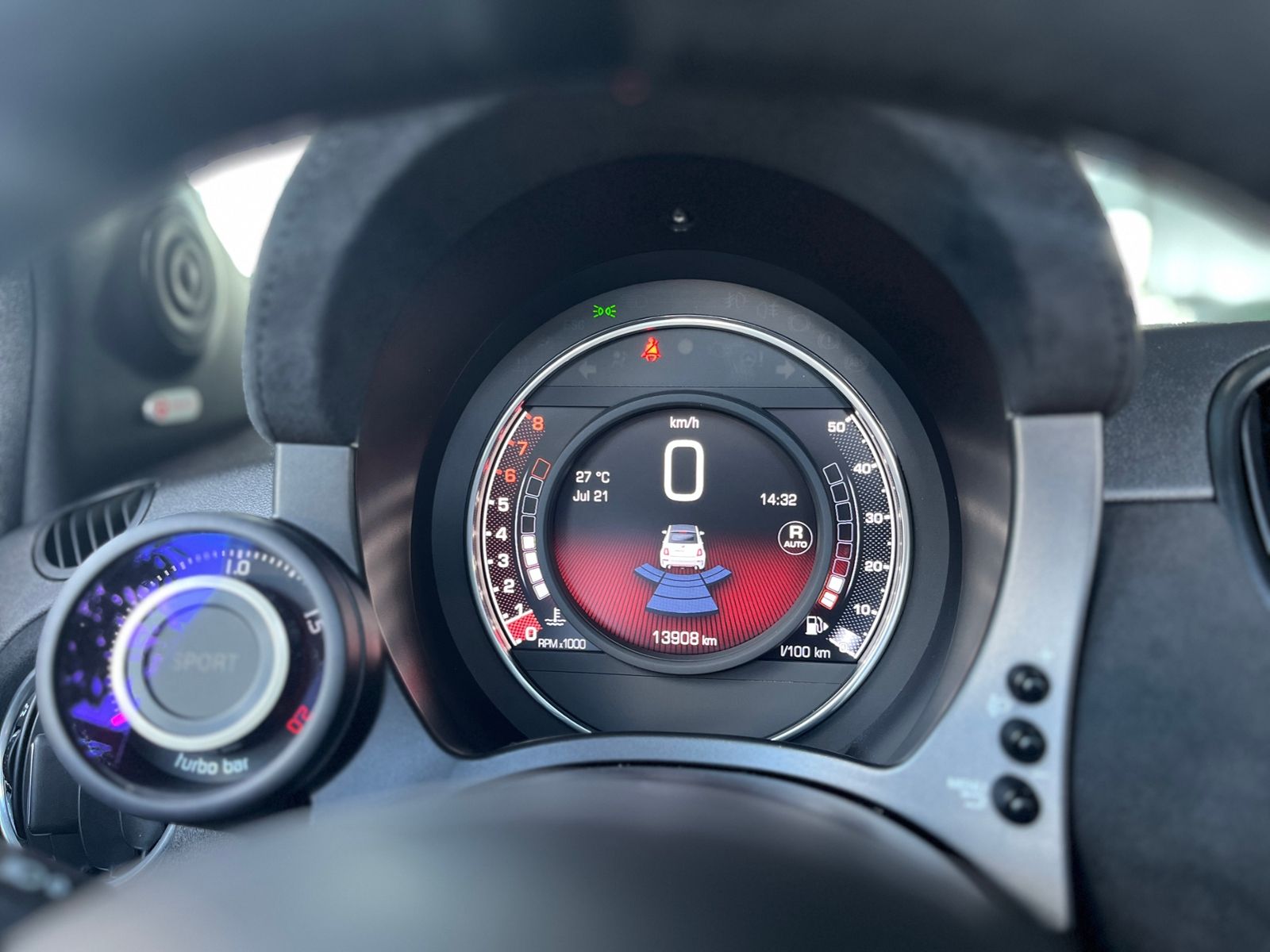 Fahrzeugabbildung Abarth 695C Turismo Aut. BEATS XENON NAVI