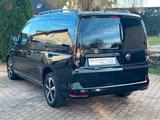 Volkswagen Caddy Maxi Dark Label *DSG*7-Sitzer*FLÜGELT*ASSI - Volkswagen Caddy: Dark Label Maxi