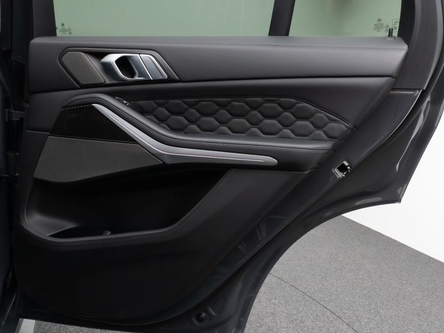 Foto Nummer 32: BMW X5 M