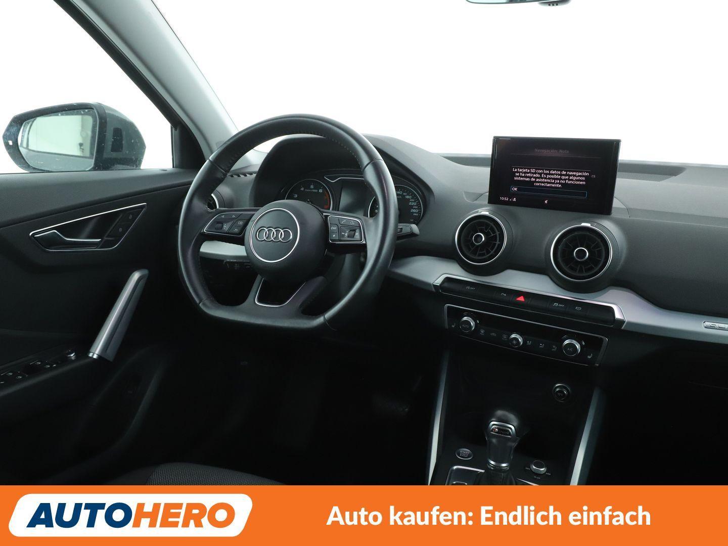 Audi Q2 40 TFSI quattro Sport Aut.*NAVI*LED*PDC*ACC*