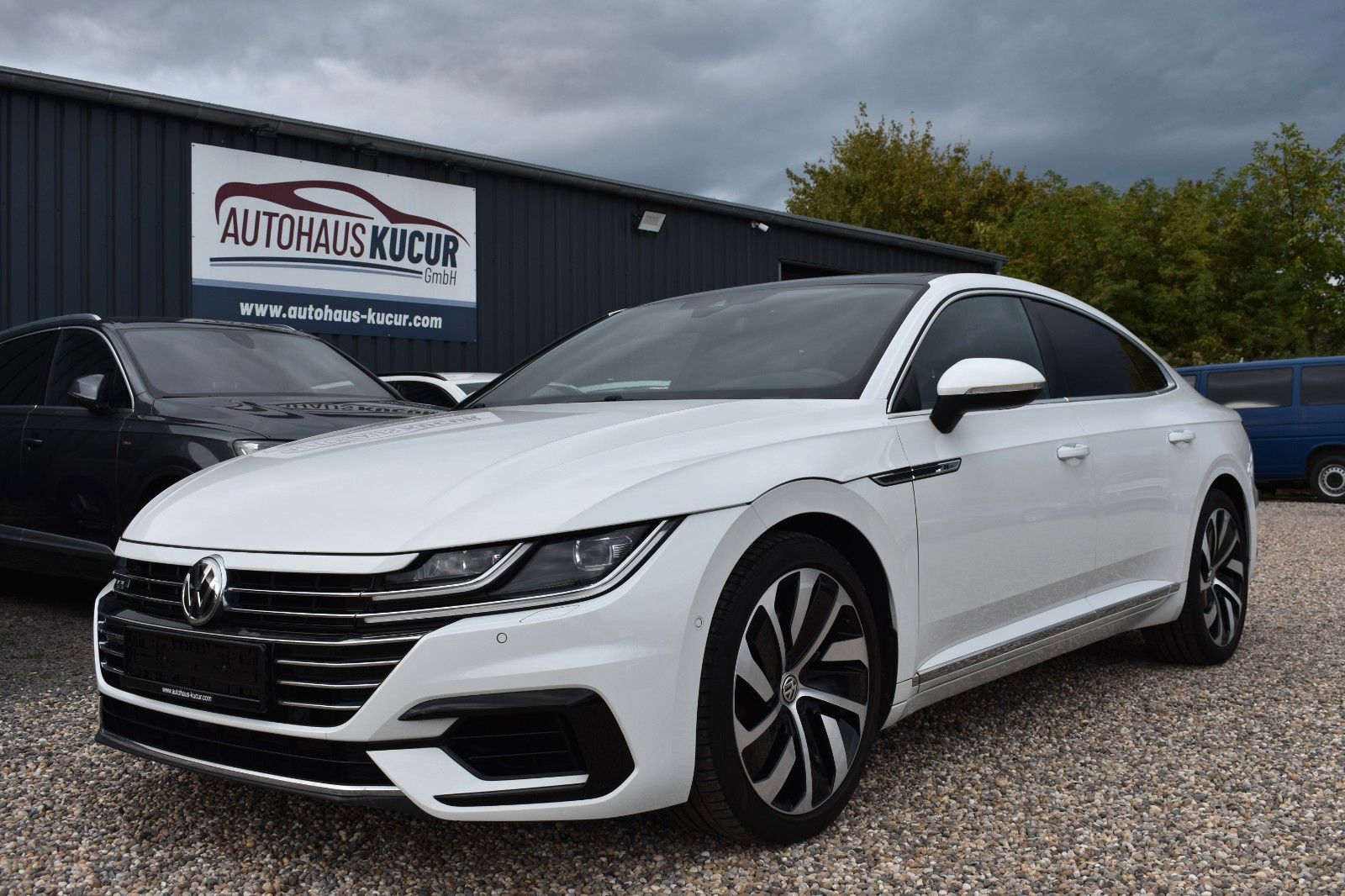Volkswagen Arteon R-Line 4Motion PANO AHK STH MASAGE DYNAUD foto 1
