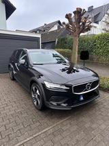 Volvo V60 Cross Country B4 D AWD Geartronic Pro Pro - schwarze Volvo V60 Cross Country