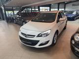 Opel Astra J Lim. 5-trg. Fun  1-Hand *56.000km* - Opel Astra F mit Benzin-Antrieb