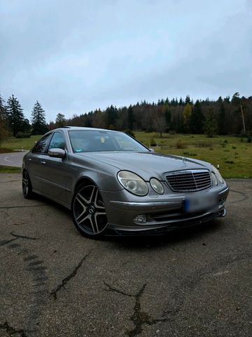 Mercedes-Benz Mercedes E500 W211