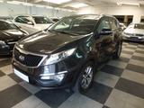 Kia Sportage 1,6i FIFA World Cup 2WD,Navi,1.Hd - Kia Sportage: I