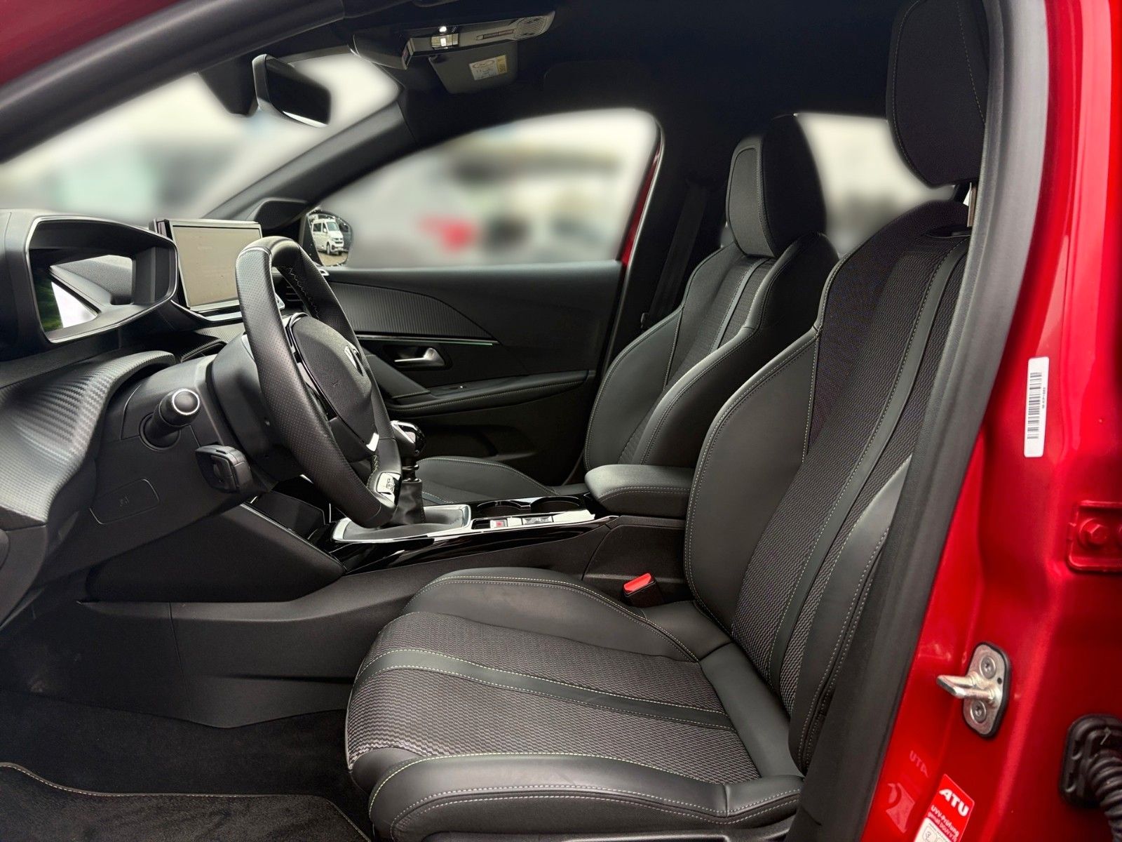 Fahrzeugabbildung Peugeot 208 GT