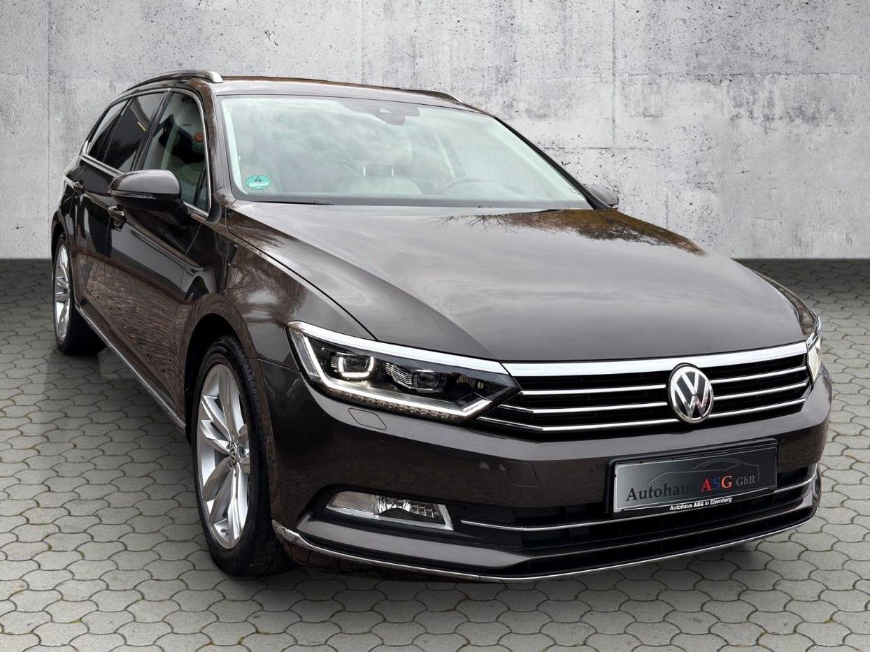 Volkswagen Passat 1.4 TSI Highline R-Line Sport-Paket*LED*