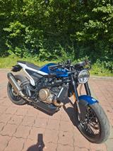 Husqvarna Vitpilen 701 Akrapovic